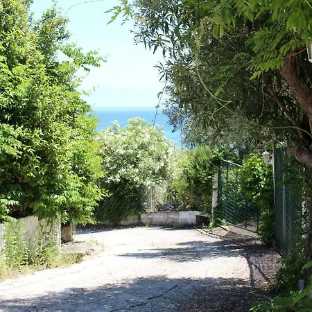 Marema 2 Apartment *